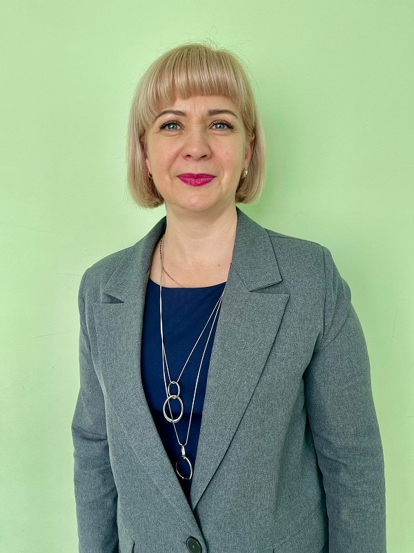 Калюжная Антонина Владимировна.
